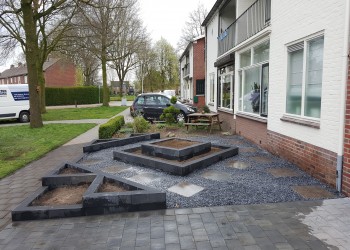 Foto van het project Voortuinen , Tom Hulzink bestratingen, Eibergen